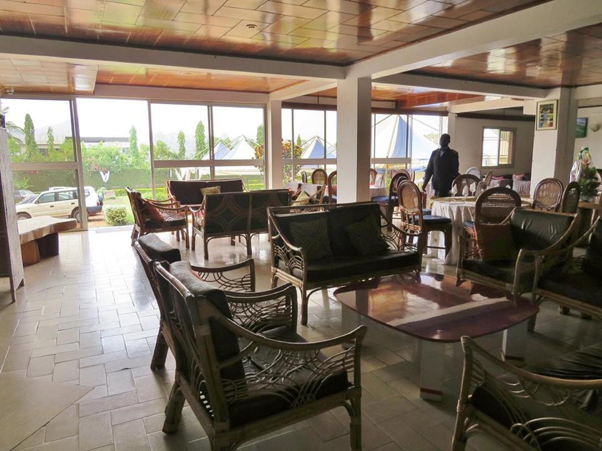 Hotel Azur Yaoundé Εξωτερικό φωτογραφία