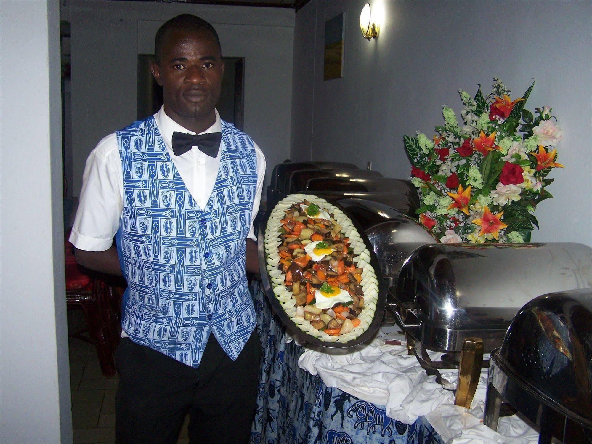 Hotel Azur Yaoundé Εξωτερικό φωτογραφία