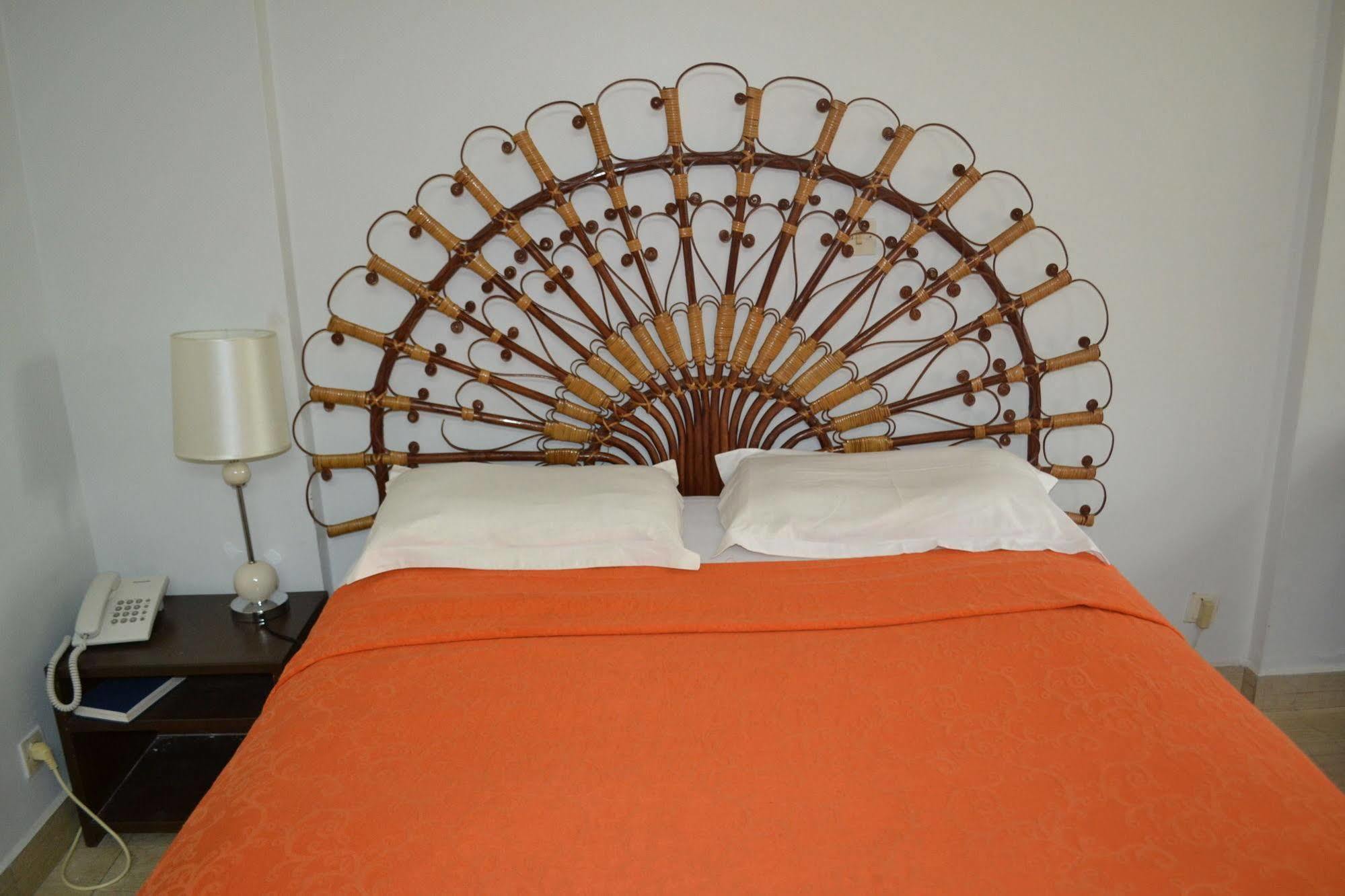 Hotel Azur Yaoundé Εξωτερικό φωτογραφία