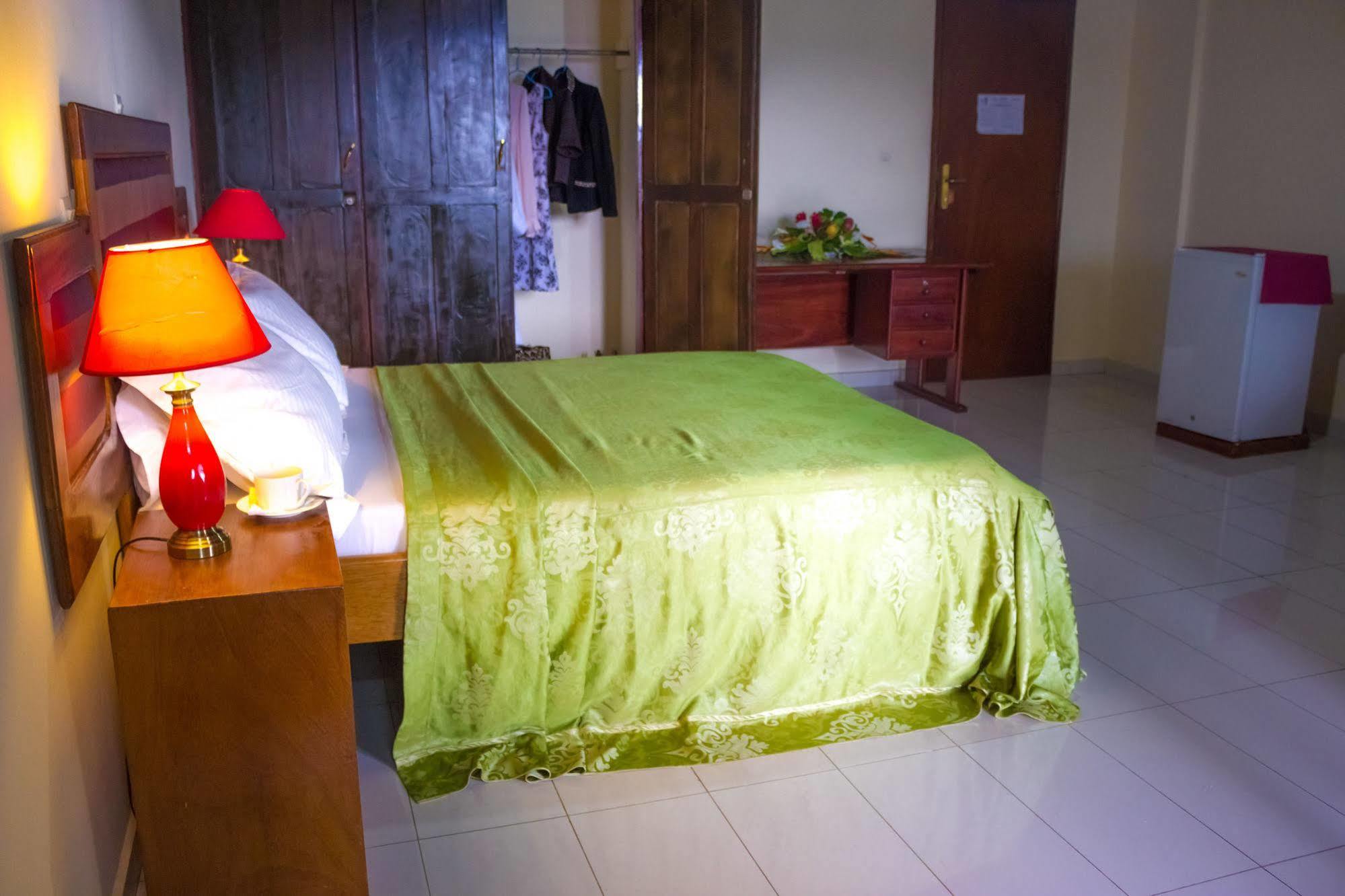 Hotel Azur Yaoundé Εξωτερικό φωτογραφία